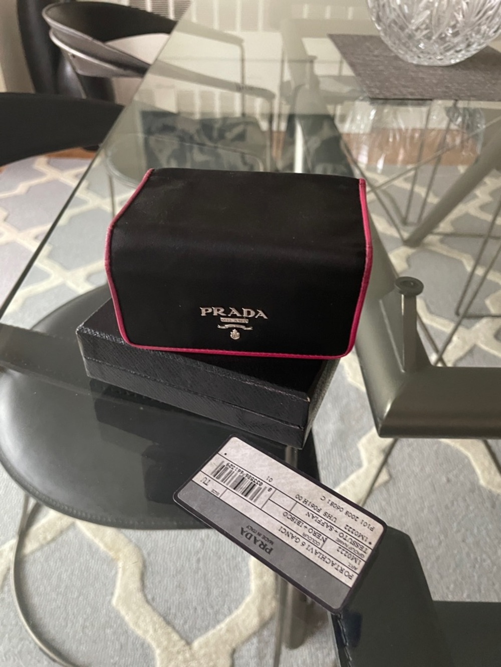 Prada Black Key Case with Fuchsia Trim with Box and authenticity Cards - Picture 4 of 5